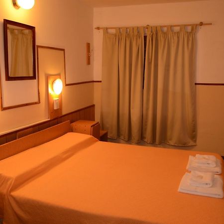 Hotel Residencial Don Marcosパラナ エクステリア 写真